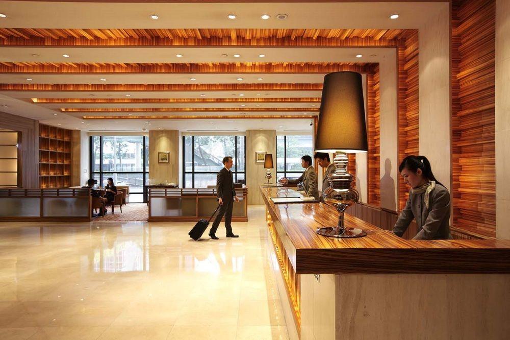 酒店 六国酒店 4*